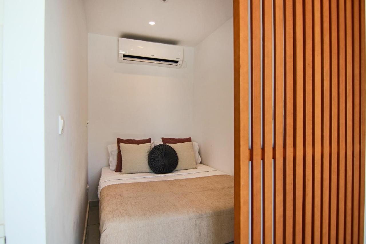 Phaedrus Living - Seaside Luxury Flat Harbour 109 Paphos Exterior foto